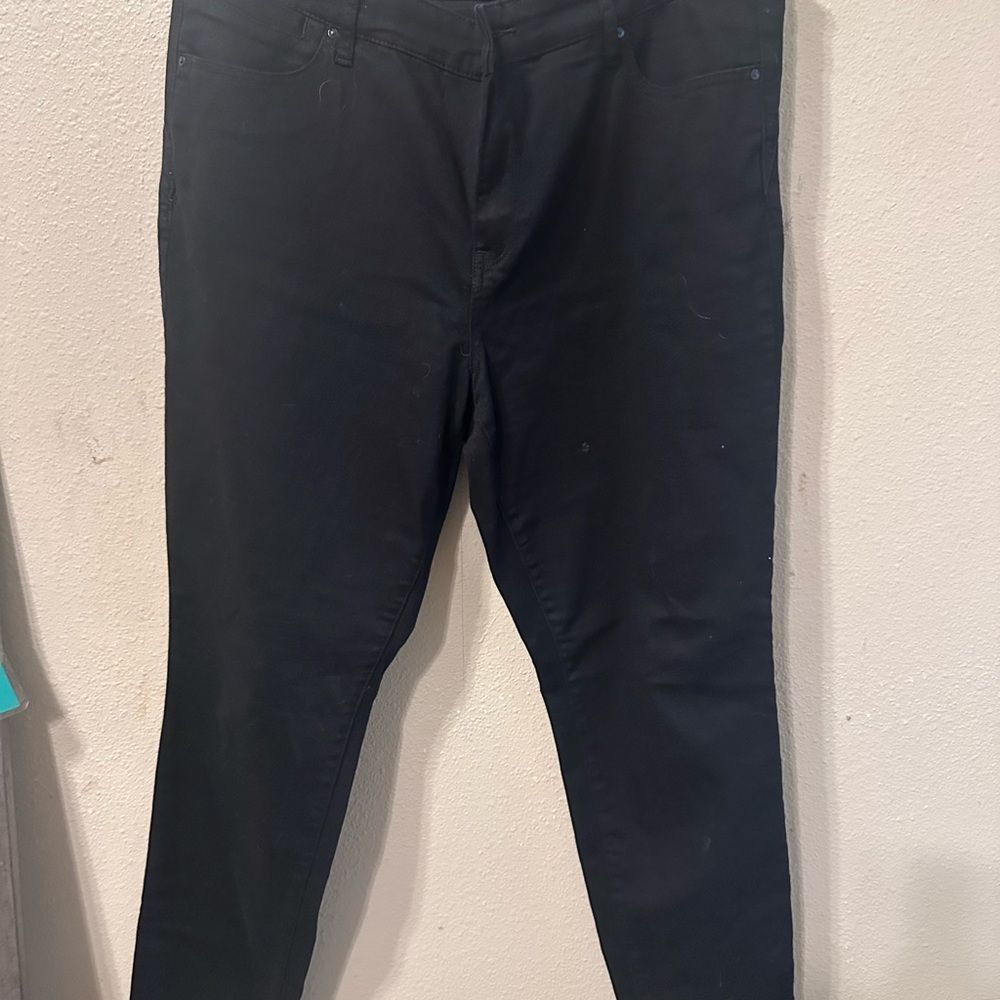 Chico's Black Platinum Jegging